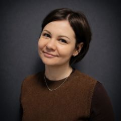 Захарова Любовь